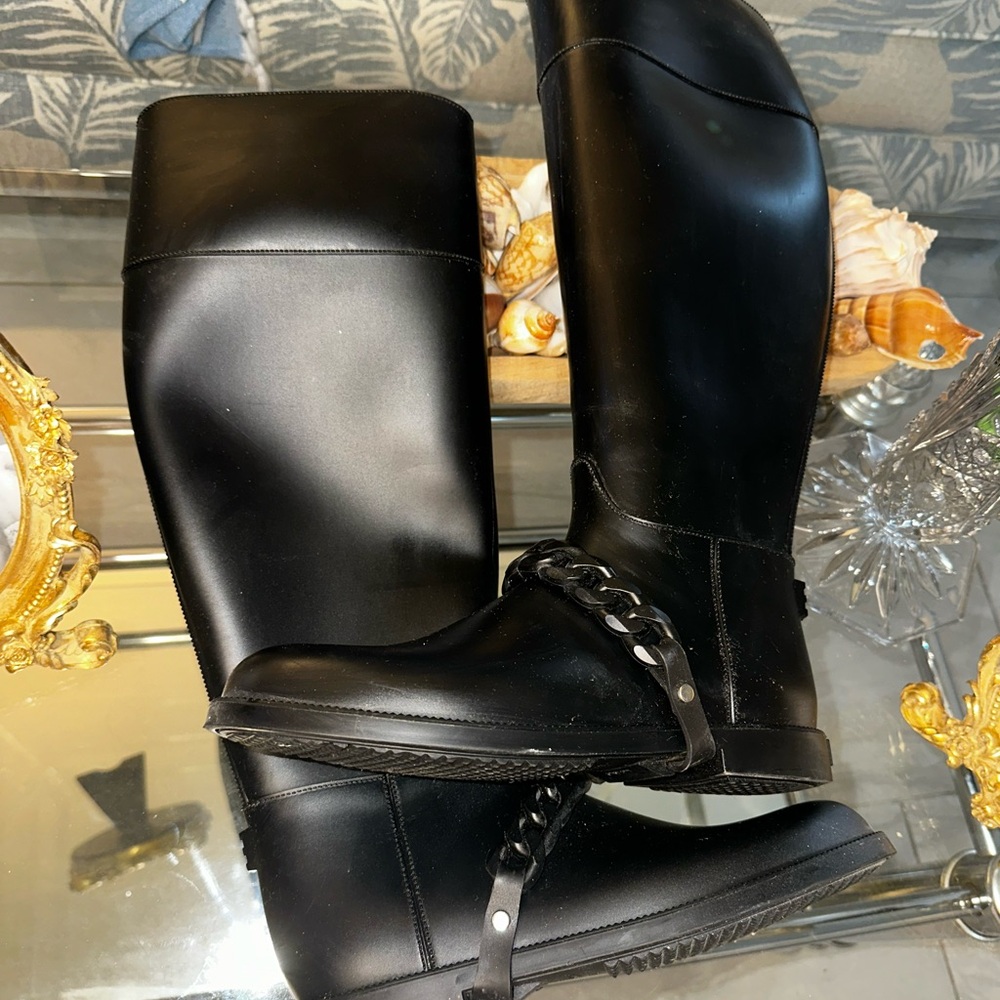 Givenchy Black Textured Sole Footwear